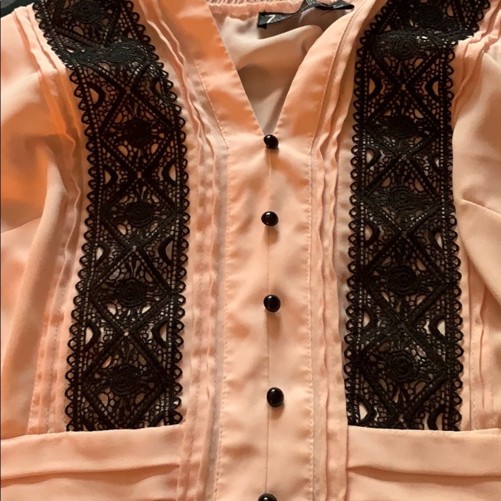 NY&Company 7th Avenue Blouse - Picture 5 of 5